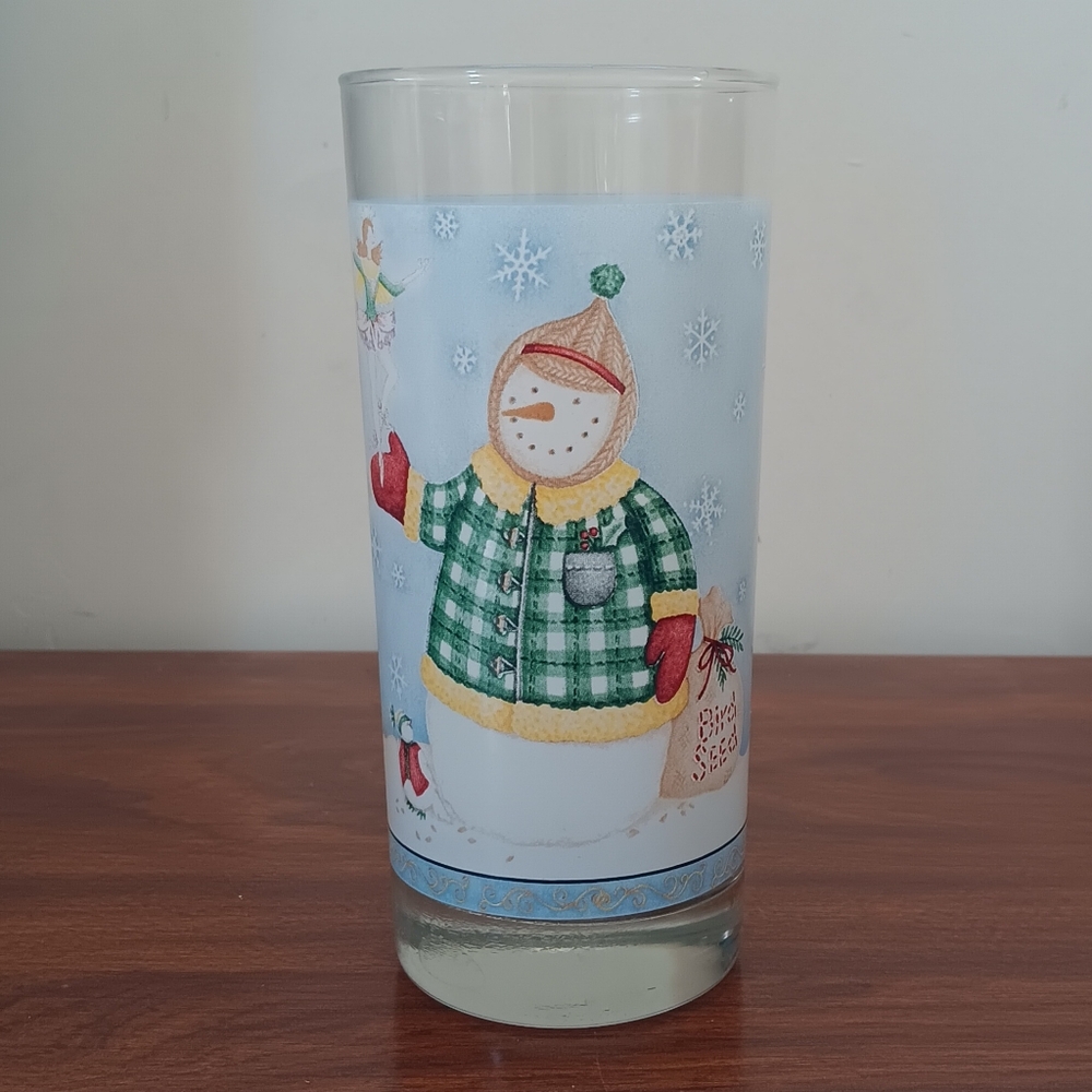 Vintage Oneida Drinking Glass Snow Fairies Snowman Debbie Mumm Winter Design